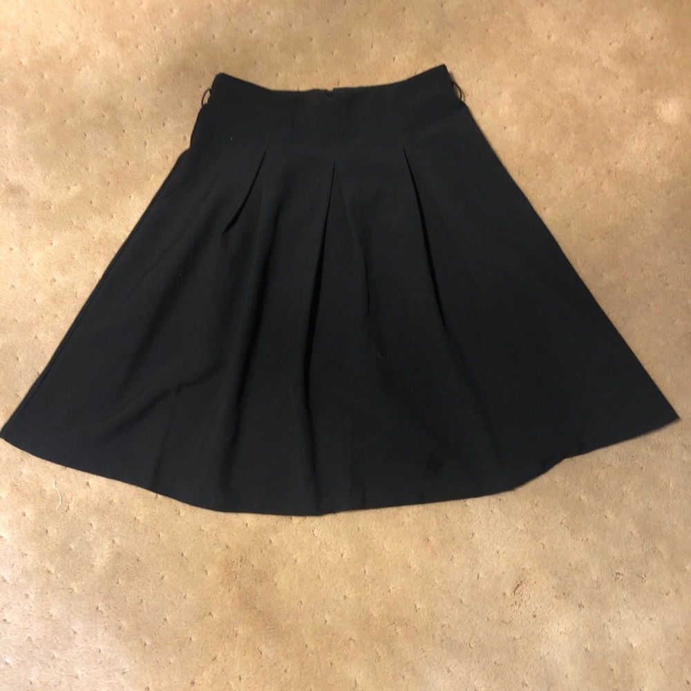 F21 Black High Waist Knee Length A-Line Semi Pleated Skirt with Small Belt Loops